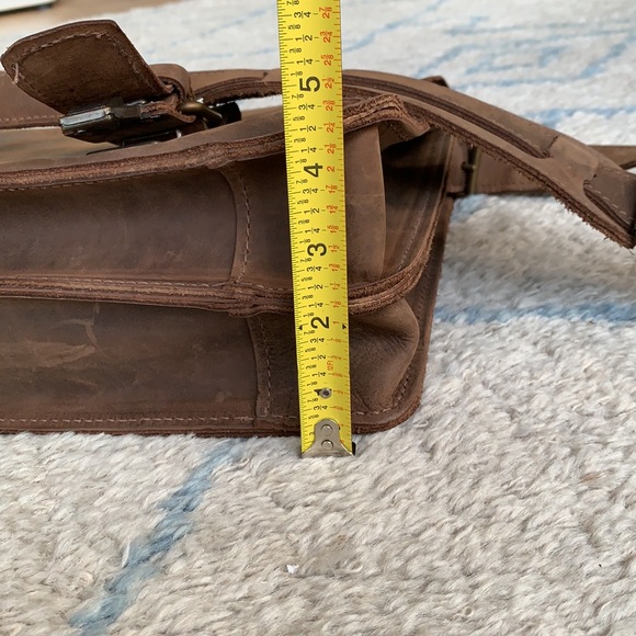 🦄 Brown leather courier shoulder bag - Picture 10 of 13